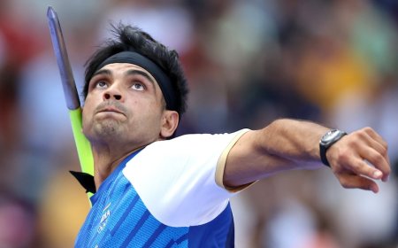 Chopra's Single Shot Sensation: Straight to Finals