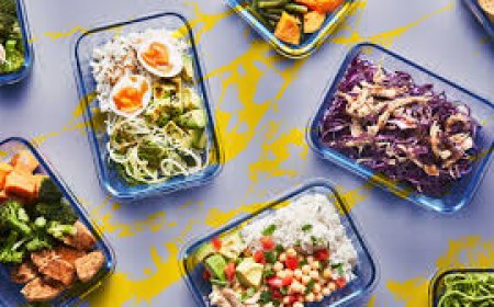 Diet Food & Weight Loss: Fitness Coach’s Guide to Eating Right, Avoiding Traps, and Staying Healthy