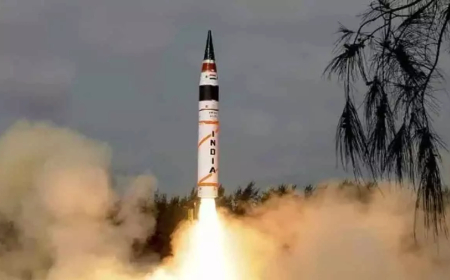 India Test-Fires Agni-5 Intermediate-Range Ballistic Missile in Major Defence Boost