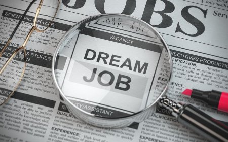 Top 10 Fastest-Growing Careers from 2022–2034: Healthcare, Tech, and Renewable Energy Jobs Leading the Future of Work