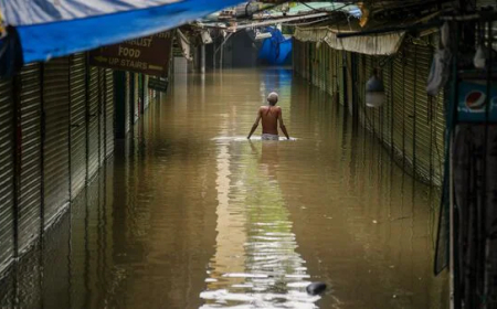 Delhi-NCR Weather Live Updates: Yamuna Water Level Drops, Still Above Danger Mark; IMD Forecasts Light Rain