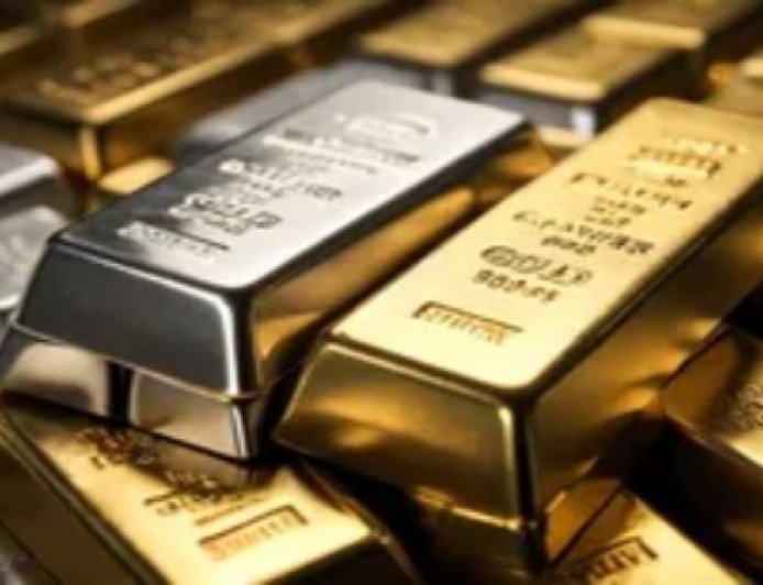 Gold, Silver Rate Today Live Updates: MCX Gold, MCX Silver edge up; gold down in international markets